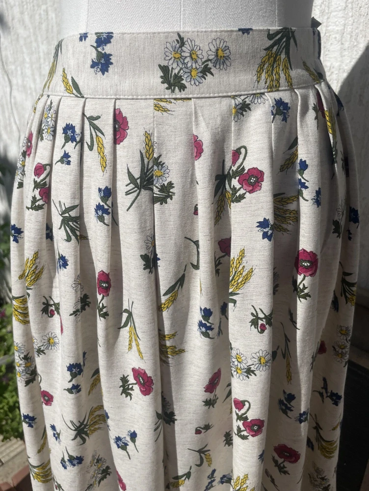 Dámská letní sukně v selském, vintage stylu vel. 38