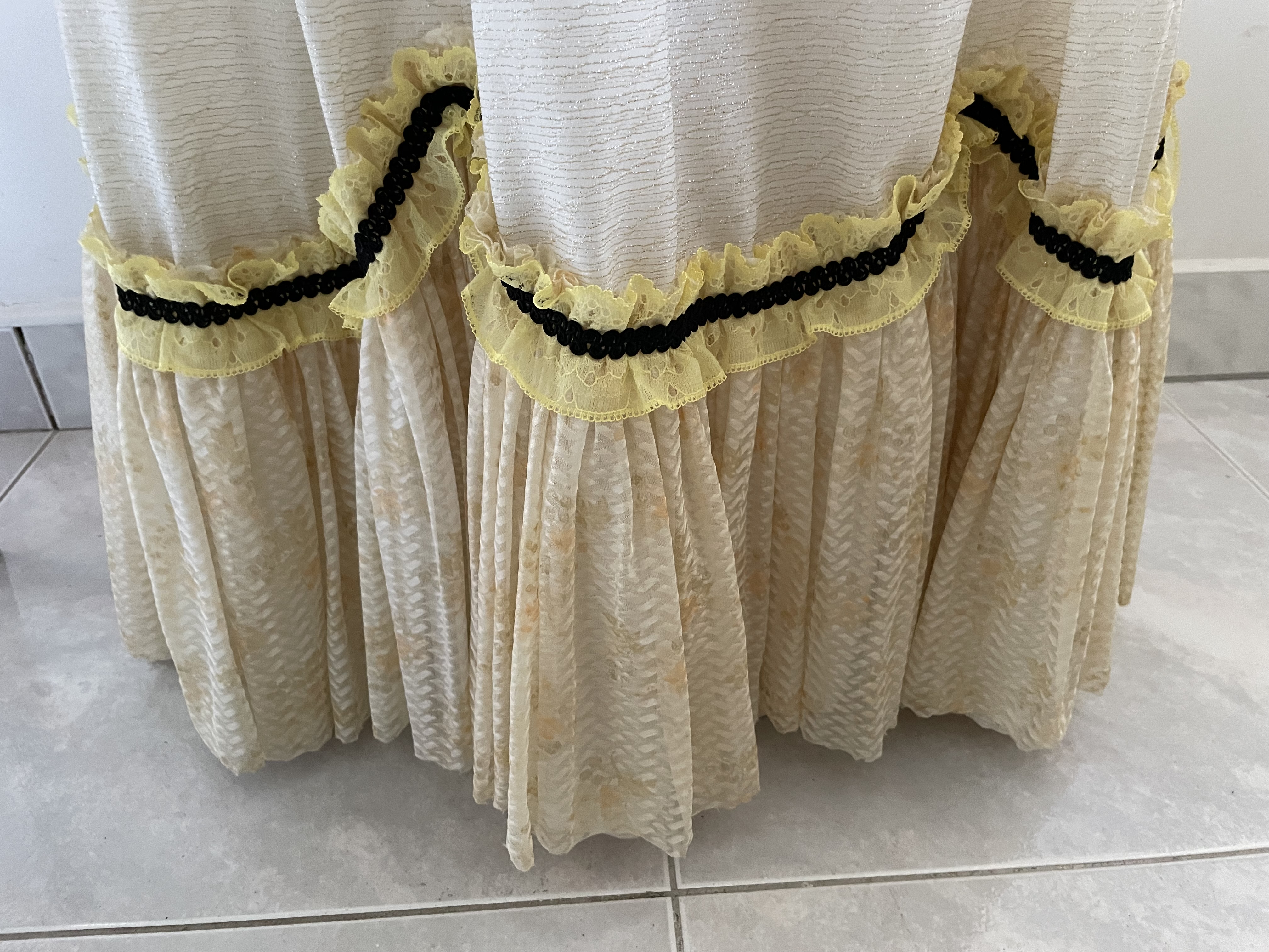dámské dobové šaty PRINCEZNA, ŠLECHTIČNA vel.38/40