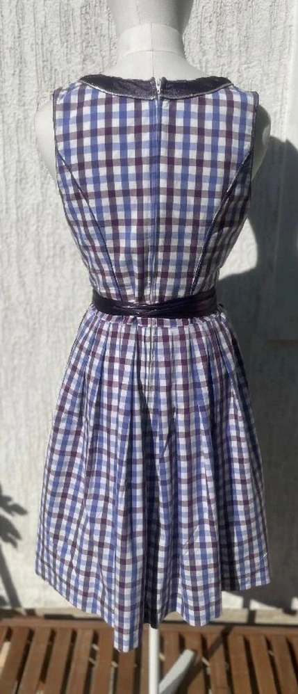 Dámské dirndl šaty selský styl vel. 36