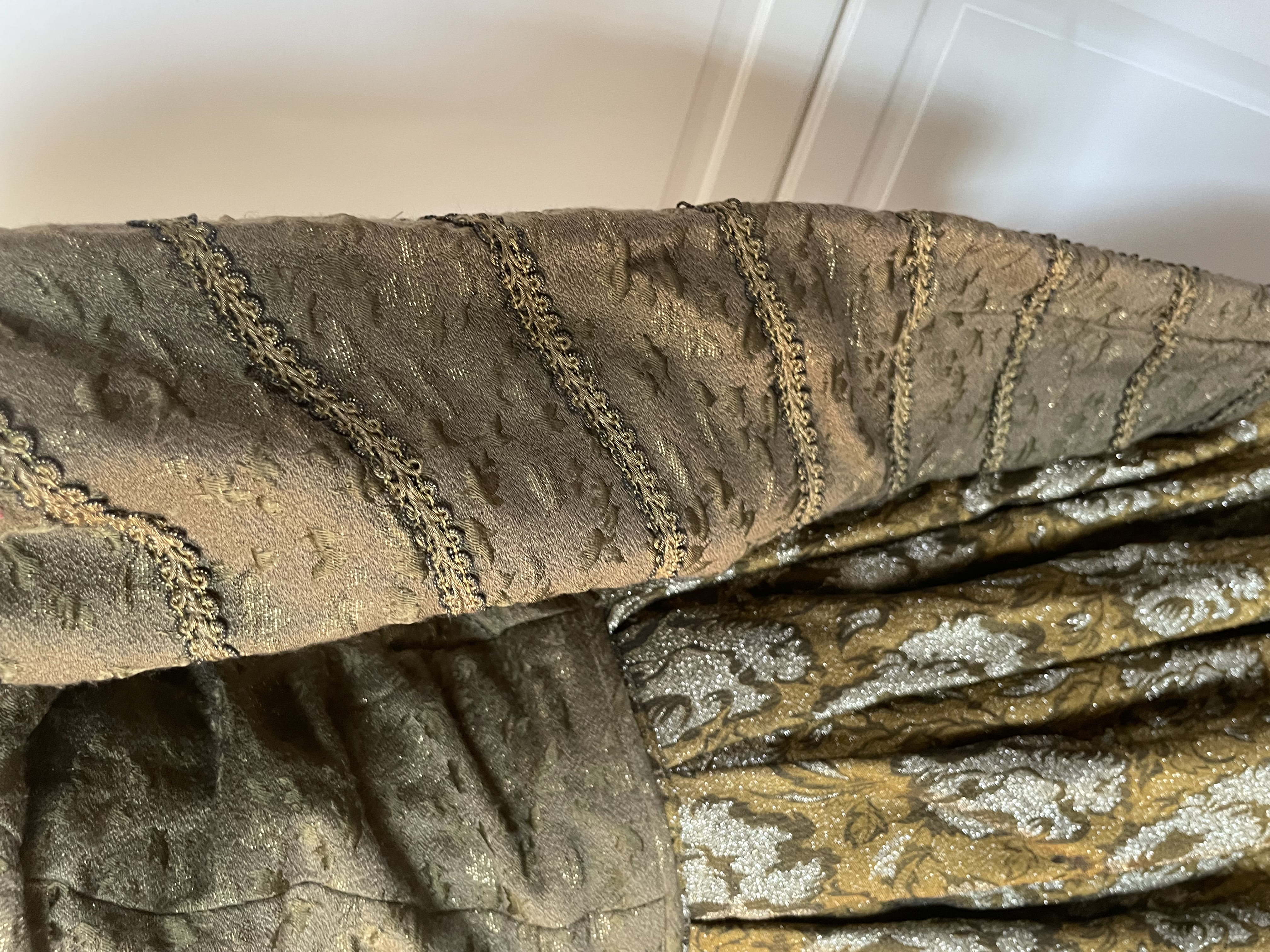 dámské šaty v historickém stylu šlechtična, princezna vel. 36/38