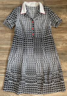 dámské  šaty krimplenové RETRO