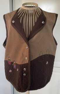 dámská vesta v selském stylu vel. 44