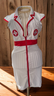 karnevalový kostým šaty ZDRAVOTNÍ SESTRA vel. XS/S