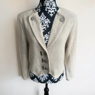 dámský svetr v selském stylu vel. 40