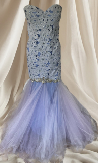 dámské bohaté šaty princezna vel. 42