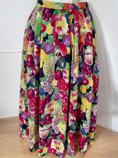 dámská pestrá sukně plná ovoce