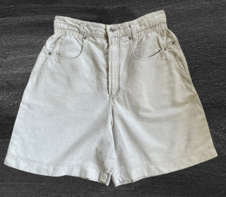 dámské kraťasy v selském stylu vel. 38/40