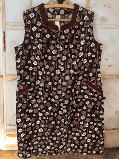 bavlněný plášť šaty alá UKLÍZEČKA vel. 50