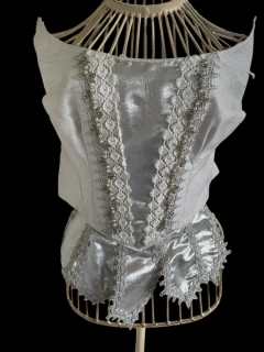 karnevalový kostým živůtek stříbrný k došití vel. 42