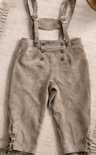 Kožené dirndl kraťasy s laclem vel. 40 - S/M