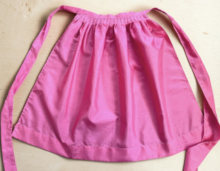 Dámská zástěra v selském stylu vel. 36