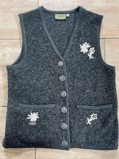 Dámská pleteninová vesta v selském stylu vel. 36