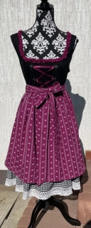 Dámské dirndl šaty vel. 40/42