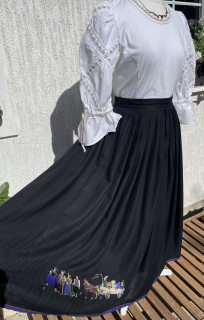 Dámská dlouhá sukně v dobovém, selském, vintage stylu vel. 36