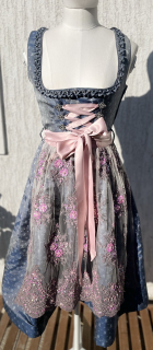 Dámské dirndl šaty selský styl vel. XS