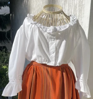 Dámský dirndl živůtek selský, country, western styl vel. 46