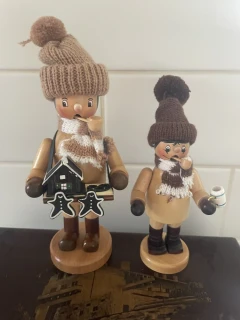 2x dřevěný kouřník