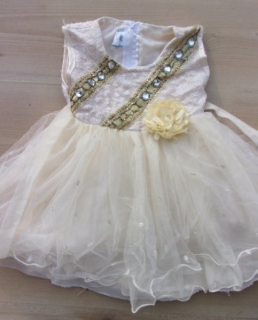 šaty slavnostní > 80