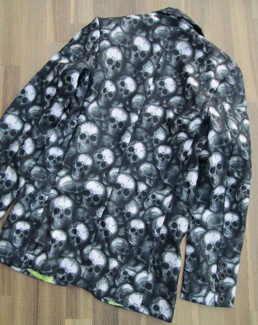 KARNEVALOVÝ KOSTÝM  zombie elegán > XS