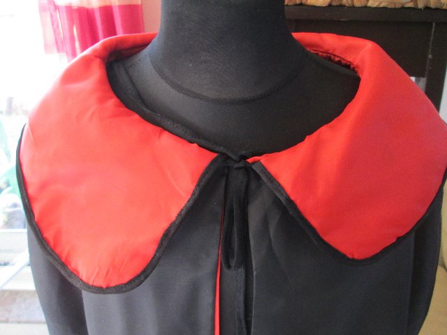 karnevalový kostým plášť UPÍR, ČARODĚJ