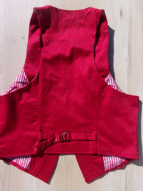 dámská vesta KRUPIÉRKA, KOUZELNICE > 36