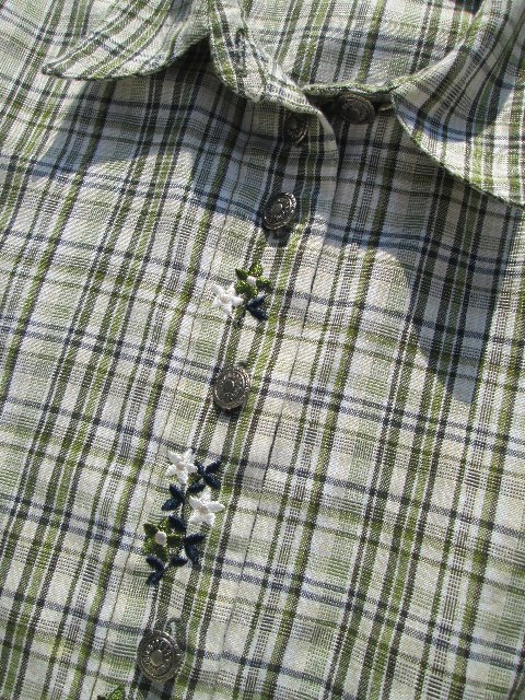 DÁMSKÁ SELSKÁ, COUNTRY HALENKA > 38