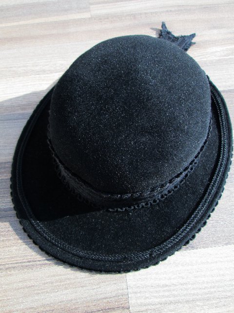 dámský klobouk dobová panička