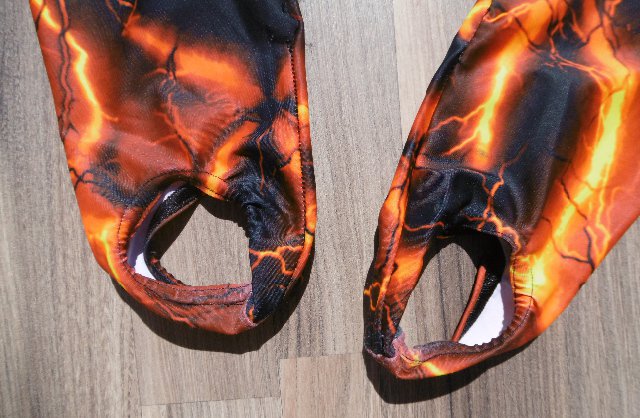 karnevalový kostým DRUHÁ KŮŽE dres čert > 158