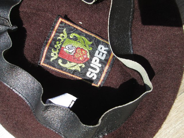 pánský baret