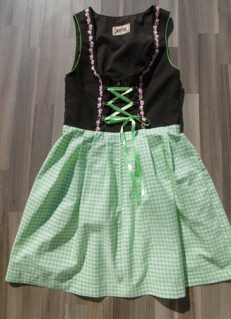 DÁMSKÉ DOBOVÉ ŠATY SELKA, DĚVEČKA > 36