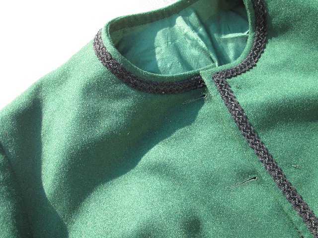 dámské dobové sako > 44