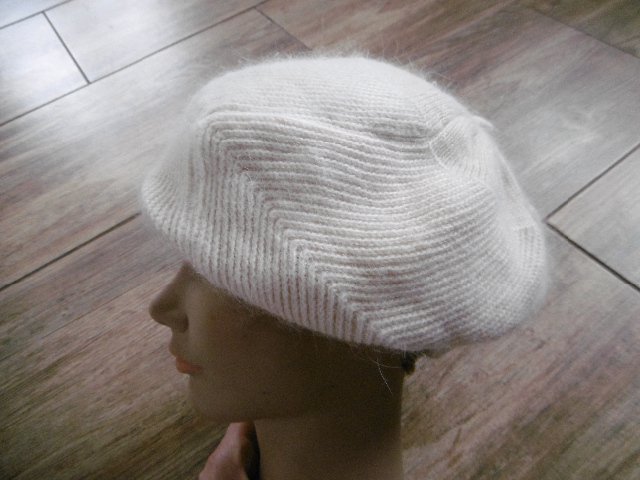 pletená čepice RETRO baret